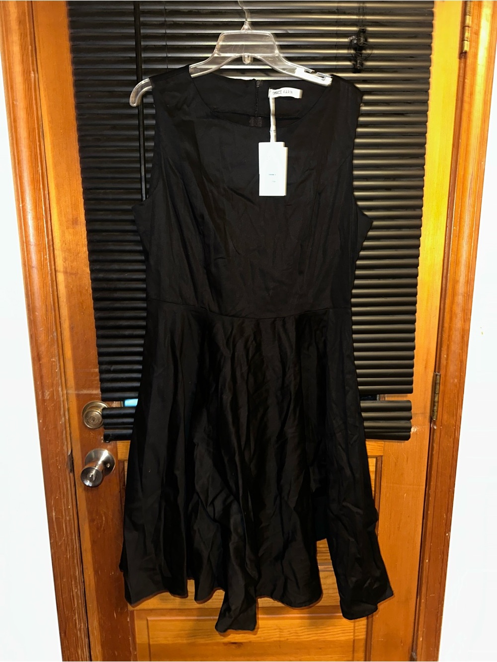 Grace Karen sleeveless black cocktail dress. NWT